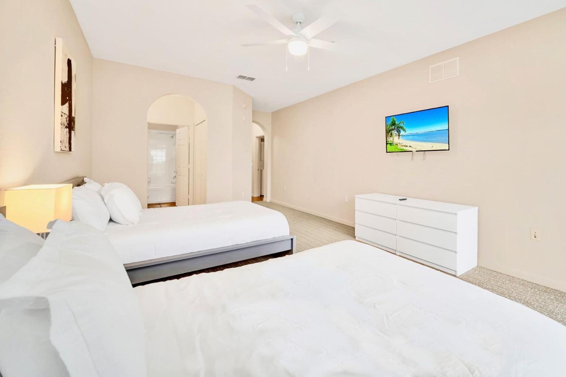 Luxury 2Br Condo - Pool & Hot Tub - Near Disney Orlando Zewnętrze zdjęcie
