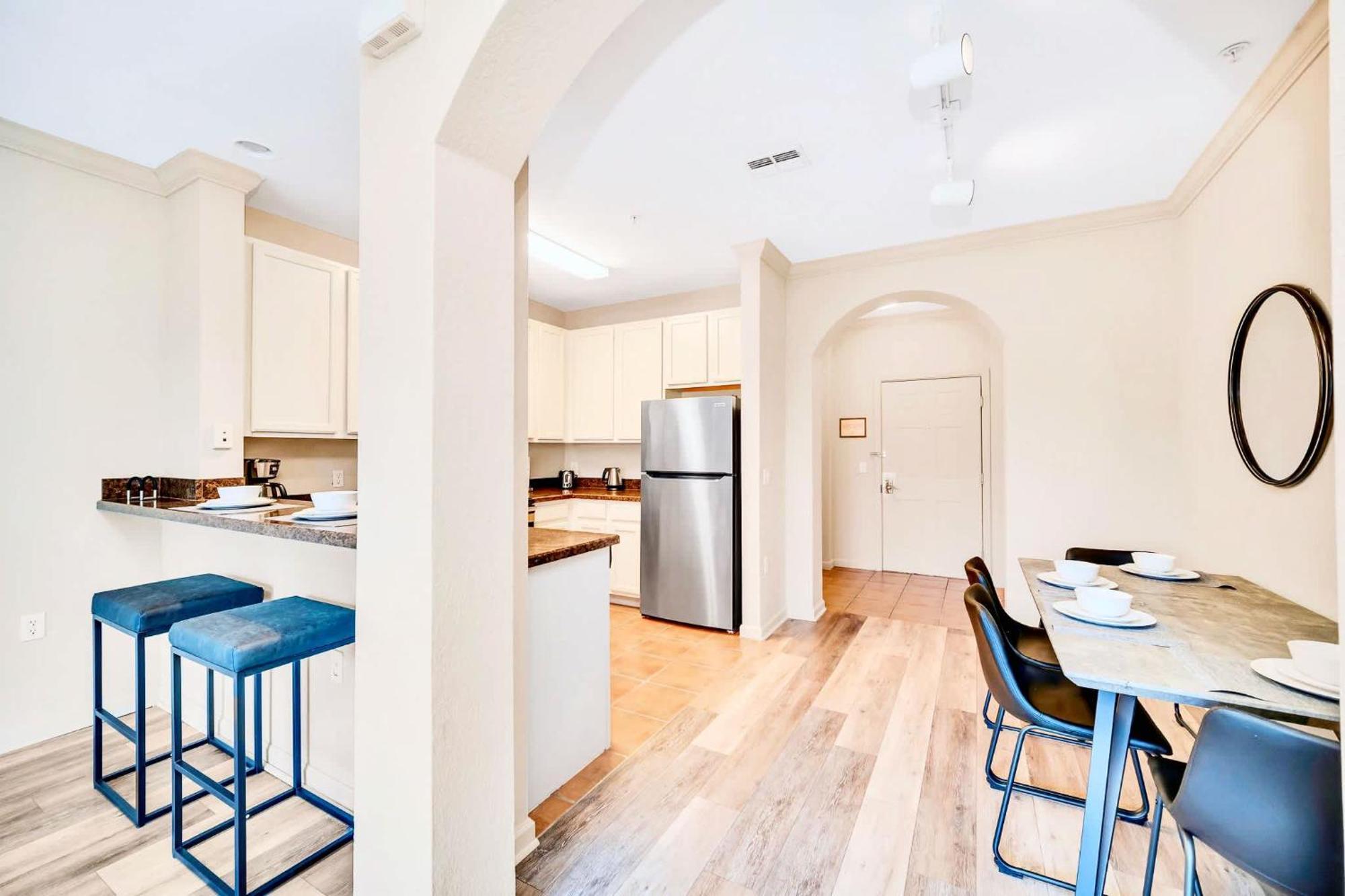 Luxury 2Br Condo - Pool & Hot Tub - Near Disney Orlando Zewnętrze zdjęcie